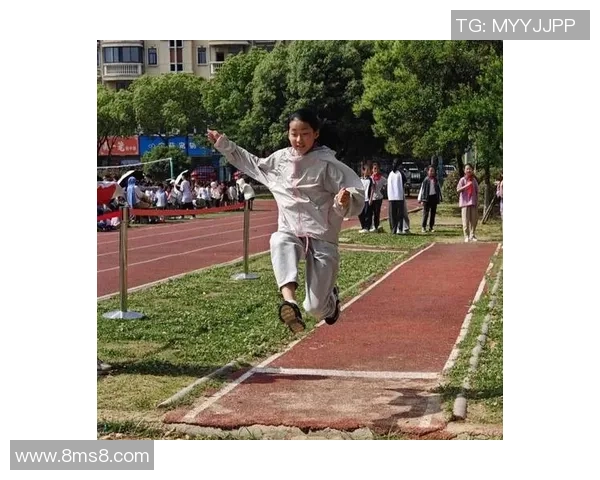 田径跳高世界纪录揭秘678体育带你领略巅峰运动魅力 田径跳高世界纪录揭秘678体育带你领略巅峰运动魅力